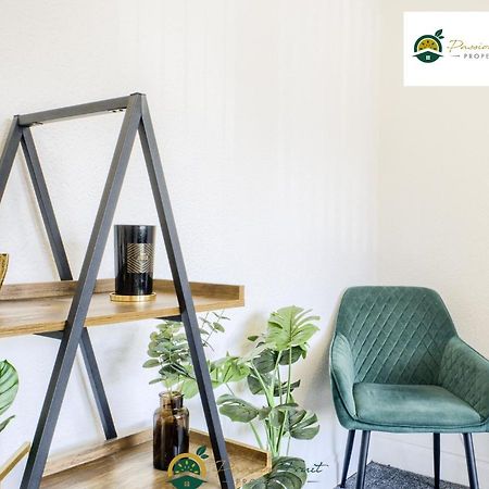 3 Bedroom Coventry House By Passionfruitproperties With Free Wi-Fi, Large Garden And Driveway - 52Nrc Zewnętrze zdjęcie